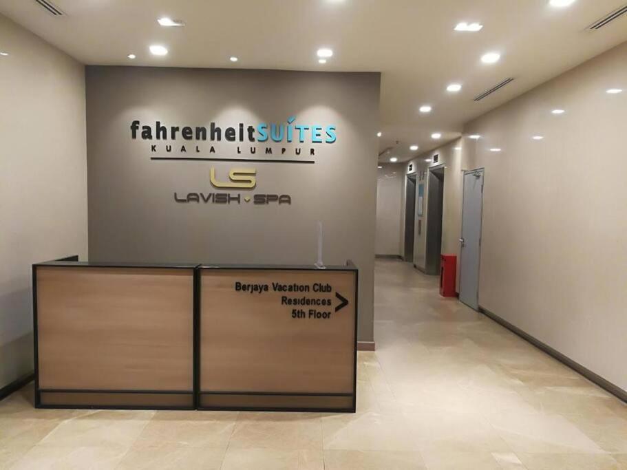 Fahrenheit Condo Bukit Bintang Kl 2R By Roseline クアラルンプール エクステリア 写真