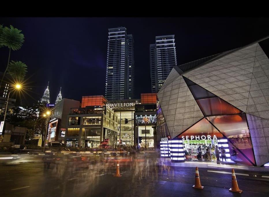 Fahrenheit Condo Bukit Bintang Kl 2R By Roseline クアラルンプール エクステリア 写真
