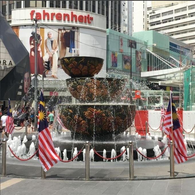 Fahrenheit Condo Bukit Bintang Kl 2R By Roseline クアラルンプール エクステリア 写真