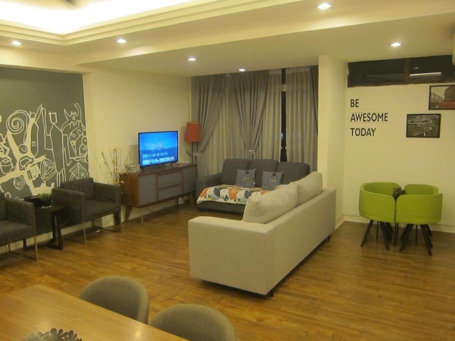 Fahrenheit Condo Bukit Bintang Kl 2R By Roseline クアラルンプール エクステリア 写真